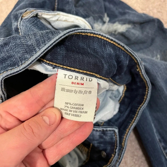 Torrid Distressed Boyfriend Jeans - Picture 9 of 10